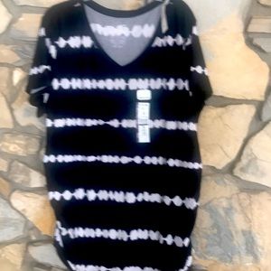 Time And True Maternity Black With White Design Short Sleeve xxl(20)